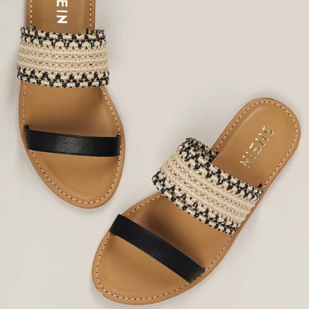 Intertwined Dual Bands Slide On Flat Sandals